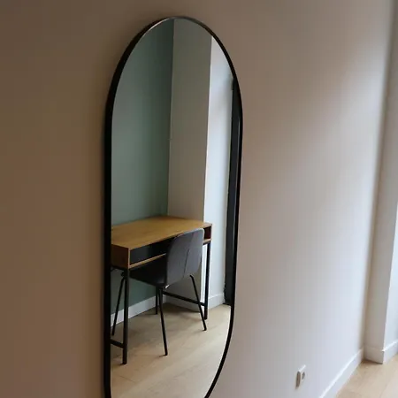 Mov Flexliving 홈스테이 오비에도